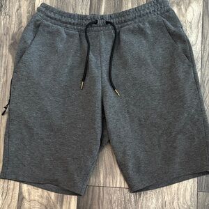 Members Mark Shorts, Size M 32-34